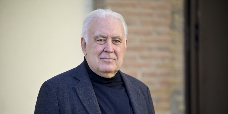 Che squadra tifa Michele Santoro?